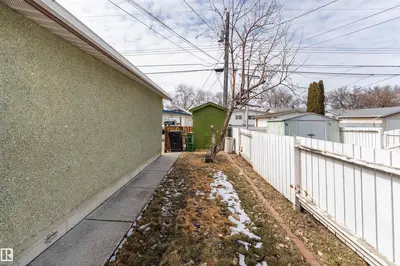 Interior photo 2 of 12928 - 12930 101 ST NW