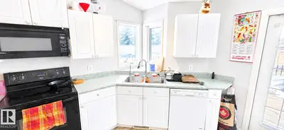 Interior photo 2 of 9218 163 AV NW