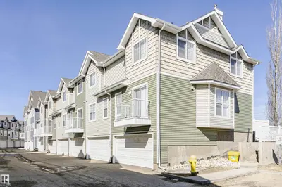 Interior photo 1 of #118 2051 TOWNE CENTRE BV NW