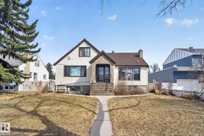 Interior photo 1 of 11227 103 ST NW