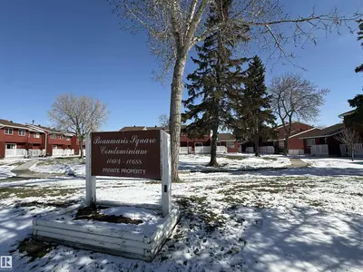 Interior photo 1 of 10654 BEAUMARIS RD NW