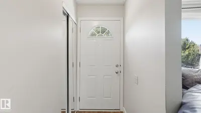 Interior photo 1 of 164 MAYFAIR MEWS ME NW