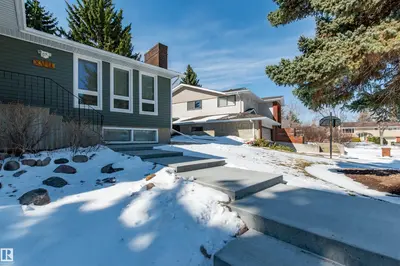 Interior photo 1 of 17 GLENGARRY CR