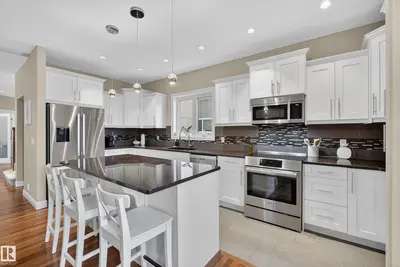 Interior photo 1 of 10209 90 ST NW