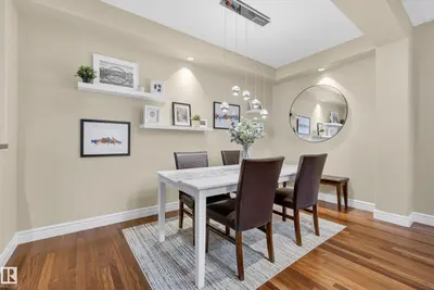 Interior photo 4 of 10209 90 ST NW