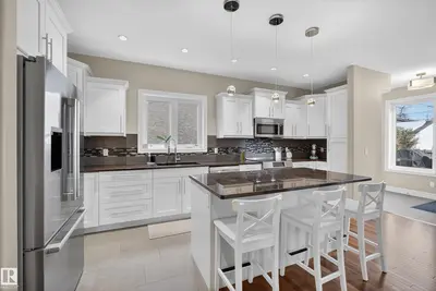 Interior photo 2 of 10209 90 ST NW