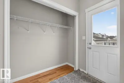 Interior photo 4 of 7704 16 AV SW