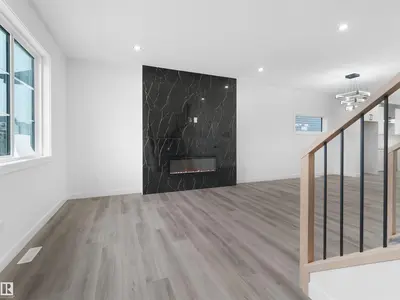 Interior photo 4 of 332 ROBERTS WD