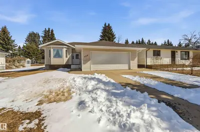 Interior photo 1 of 429 5 ST