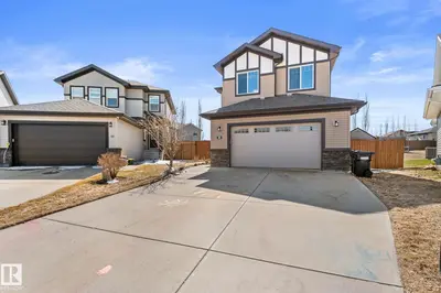 Interior photo 1 of 8 SPRING BA