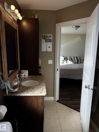 Interior photo 4 of 9621 100 ave