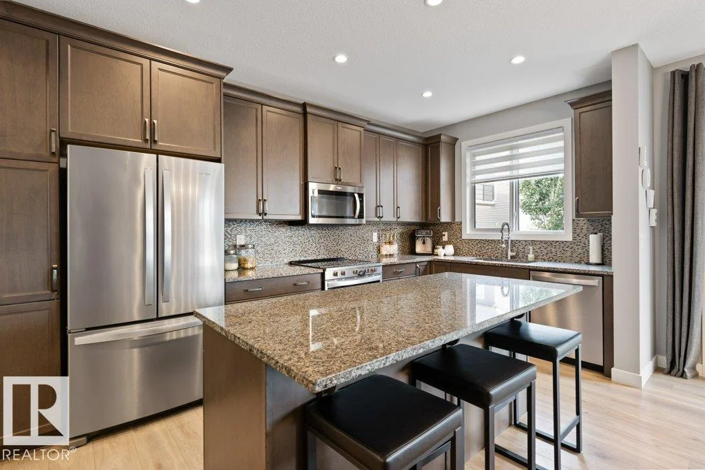 20008 18 AV NW, Edmonton - 3 bedroom Detached Single Family for sale