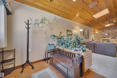 Interior photo 1 of 5319 47A ST