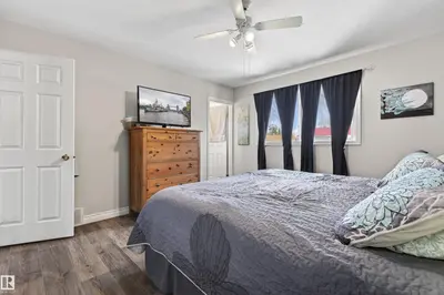 Interior photo 4 of 4 BRUYER CR