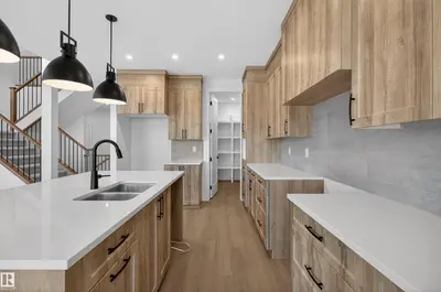Interior photo 4 of 16716 34 AV SW