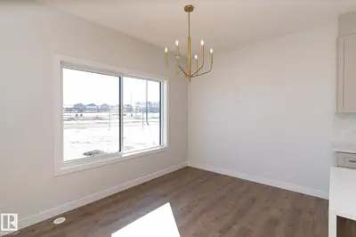 Interior photo 2 of 935 18 AV NW