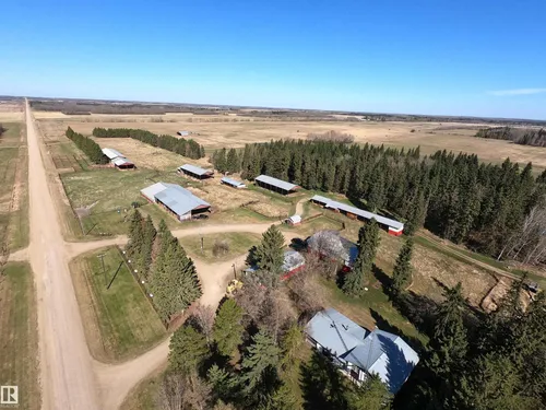 10018 Twp Rd 612, Rural St. Paul County - $499,900