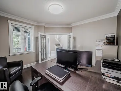 Interior photo 4 of 1606 ADAMSON CL SW