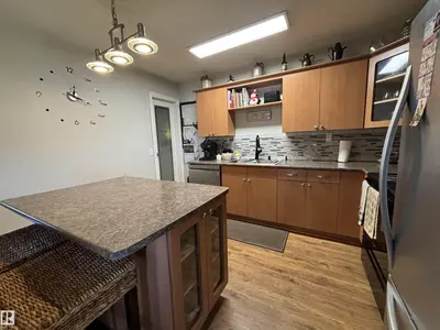 Interior photo 2 of 104 BIRCH DR