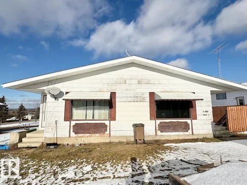 5004-5006 TAYLOR RD, Boyle - $249,900