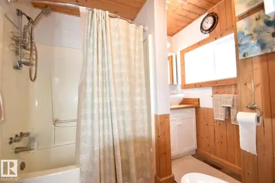 Interior photo 4 of 1214 Birch Cres. (Skeleton Lake)
