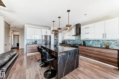 Interior photo 3 of 5263 47 Ave