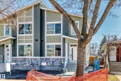 Interior photo 1 of 12913 123 ST NW