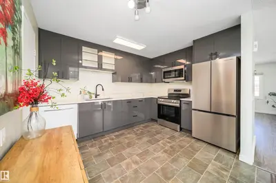 Interior photo 3 of 5303 21 AV NW