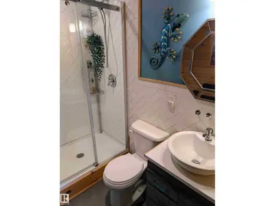 Interior photo 4 of 410 5 ST