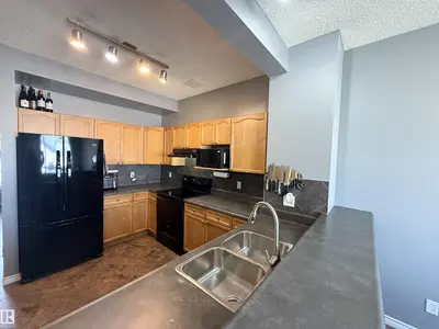 Interior photo 4 of 73 BIRCHMONT DR