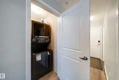 Interior photo 3 of #346 1196 HYNDMAN RD NW