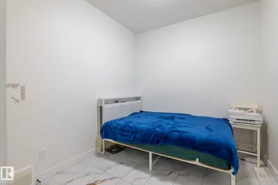 Interior photo 4 of 6607 50A AV