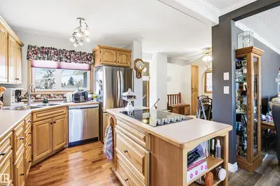 Interior photo 1 of 3920 35A AV