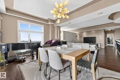 Interior photo 2 of #1904 9020 JASPER AV NW