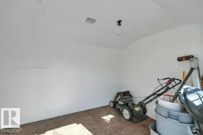 Interior photo 3 of 10633 ST GABRIEL SCHOOL RD NW