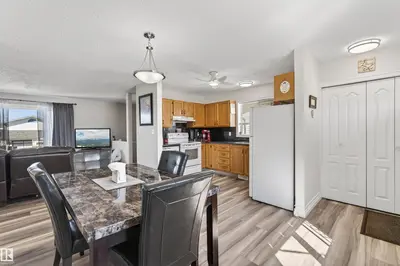 Interior photo 1 of 5003 38 ST