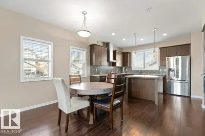 Interior photo 3 of 575 Allard BV SW