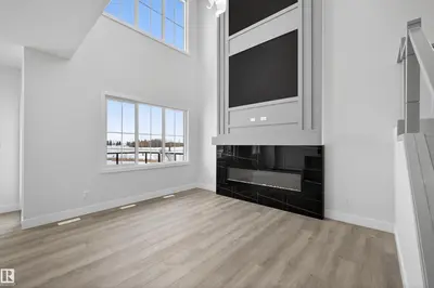 Interior photo 3 of 1 Elliott WD