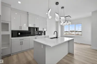 Interior photo 2 of 1 Elliott WD