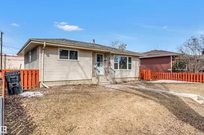 Interior photo 1 of 4238 117 AV NW