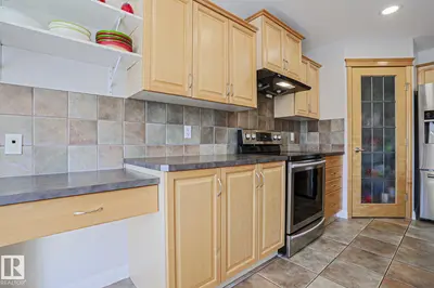 Interior photo 4 of 28 ENCINO CL