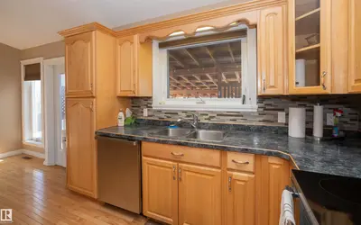 Interior photo 4 of 8008 96 Street