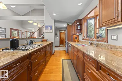 Interior photo 4 of 63102 RR 415