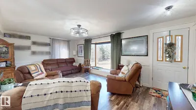 Interior photo 4 of 49501 HWY 22