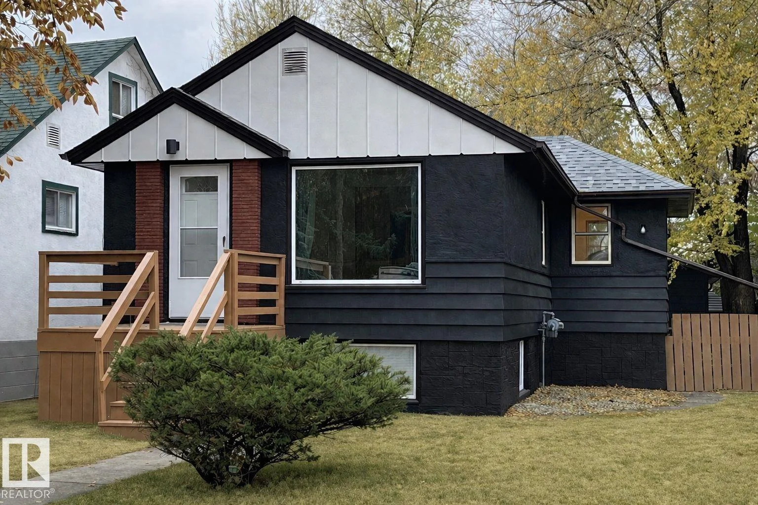 14520 104 AV NW, Edmonton - 3 bedroom Detached Single Family for sale