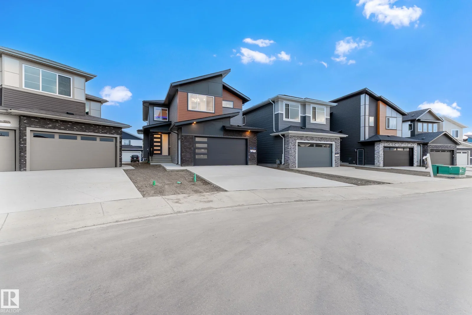 125 Lilac CL, Leduc - 4 bedroom Detached Single Family for sale
