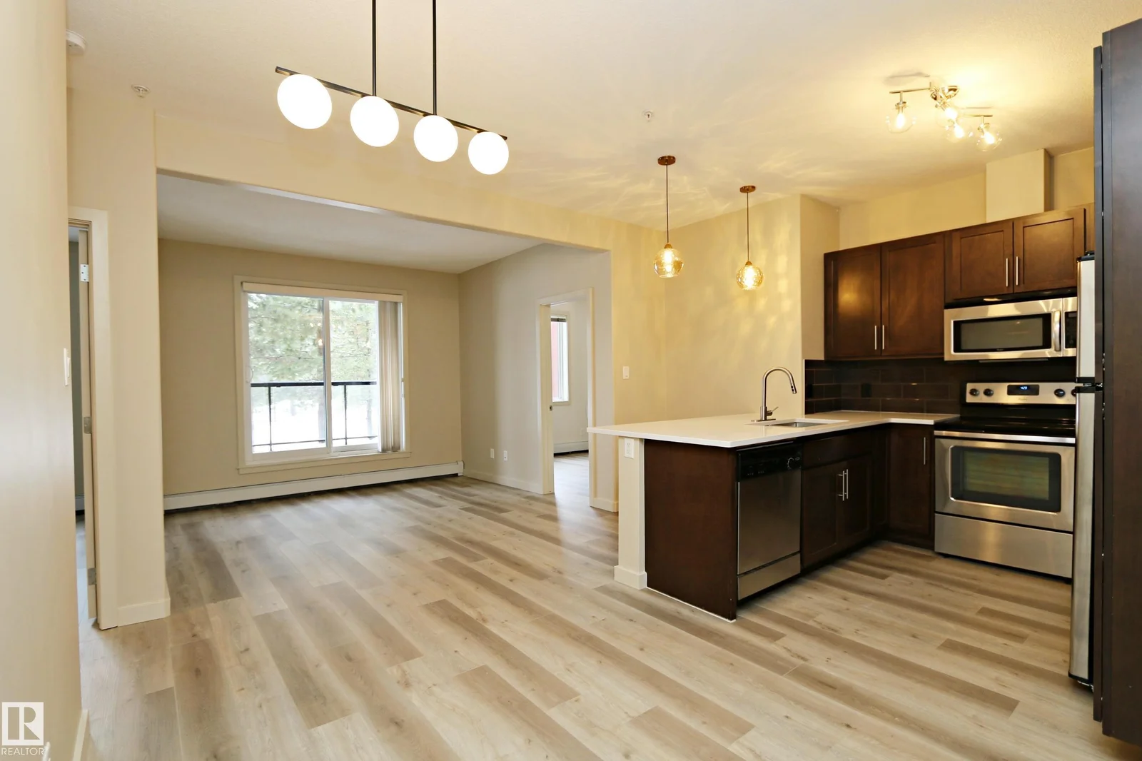 #140 308 AMBLESIDE LINK LI SW SW, Edmonton - 2 bedroom Apartment for sale