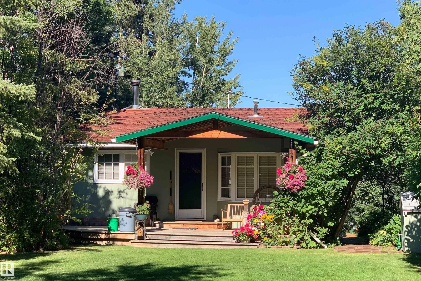 85 Poplar Bay, Rural Wetaskiwin County - 3 bedroom Detached Single Family for sale