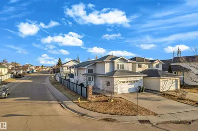 Interior photo 1 of 4103 37A AV NW