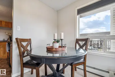 Interior photo 4 of #1306 330 CLAREVIEW STATION DR NW